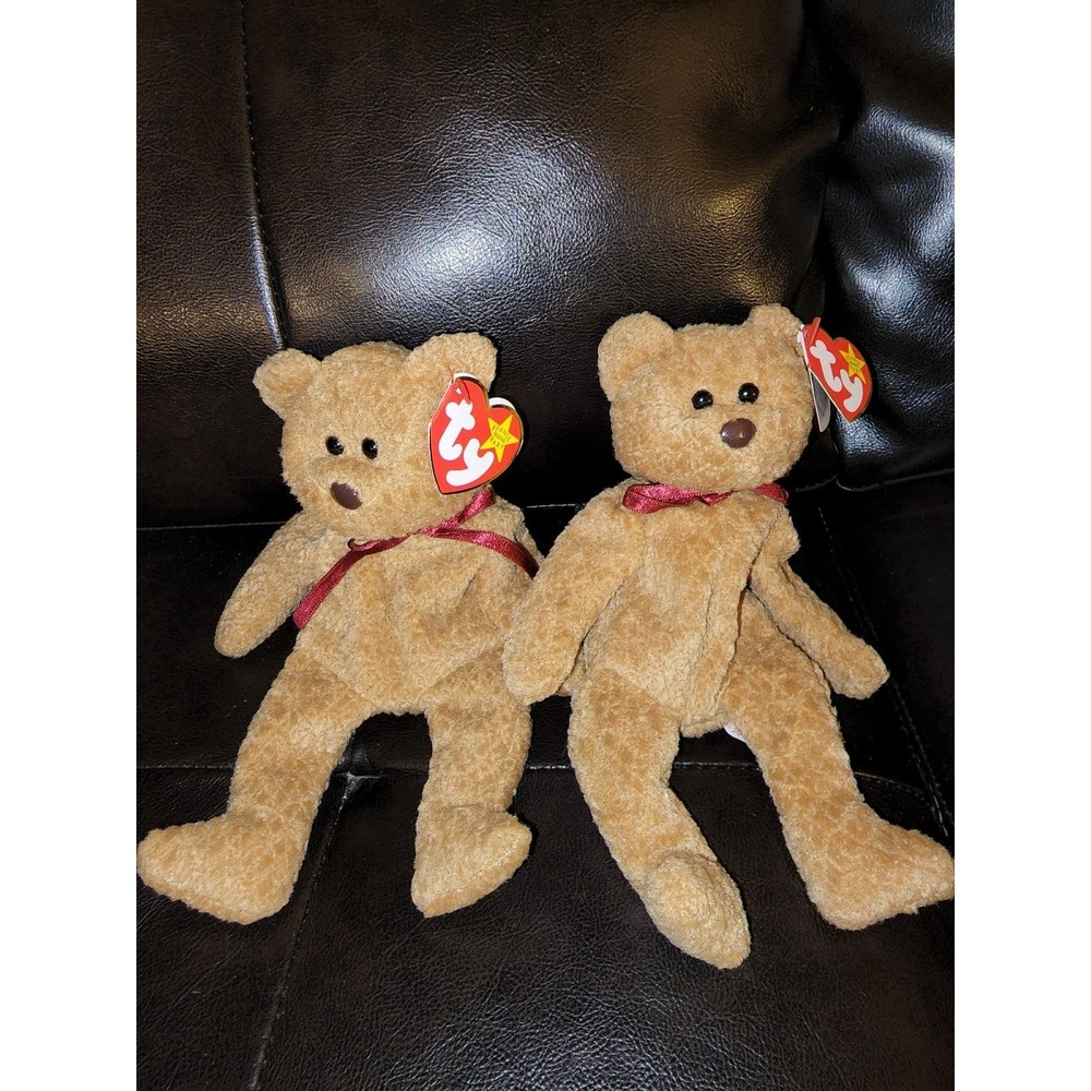 Ty Beanie Baby Curly the Bear - 1996 (#1)